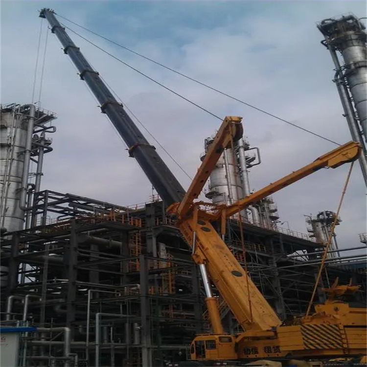 寿县厂房钢结构吊装租赁多少吨吊车合适？